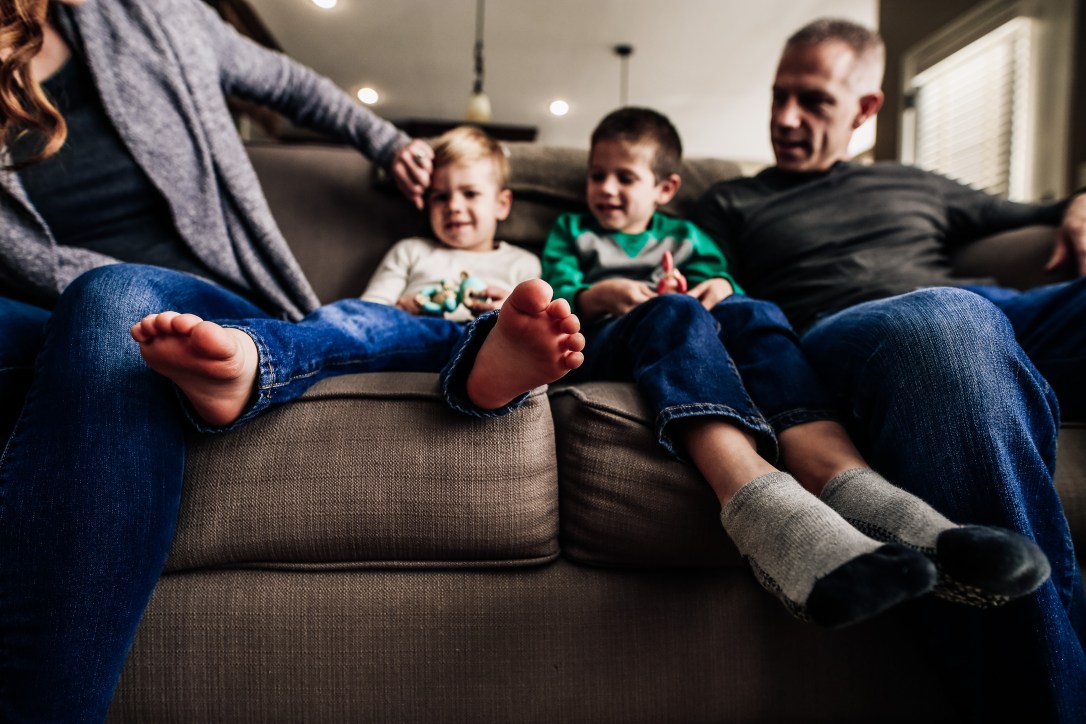 family boys childhood coloring toys family photography documentary lifestyle snuggle